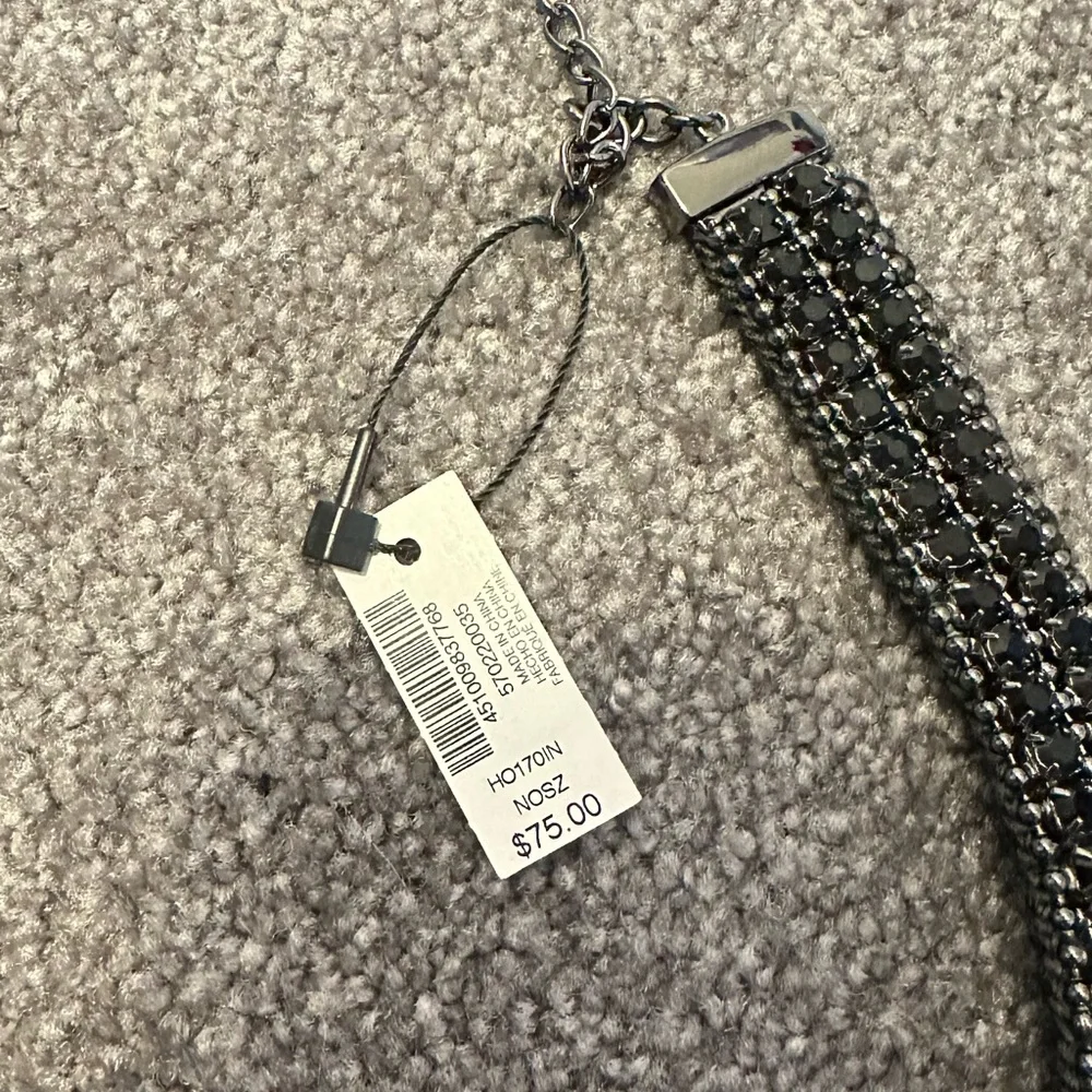 Beautiful Statement Necklace! New! - Picture 5 of 7